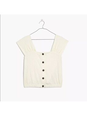 Madewell gathered sleeve button up
Top. Cream EUC, size XL